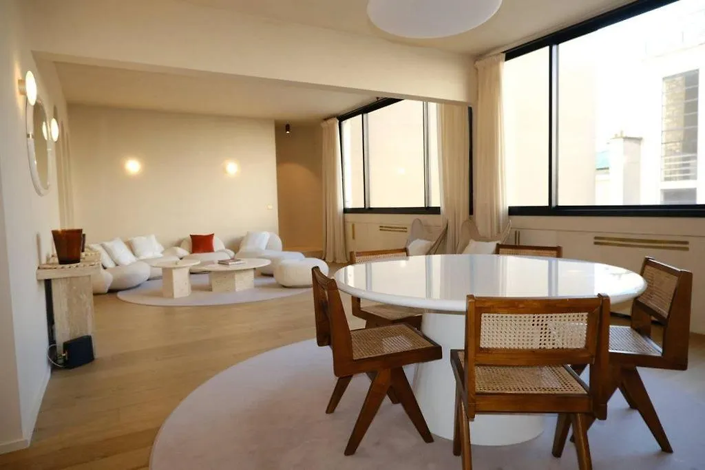 Appartement Confortable Luxe 3 Chambres Paris 0*,  France
